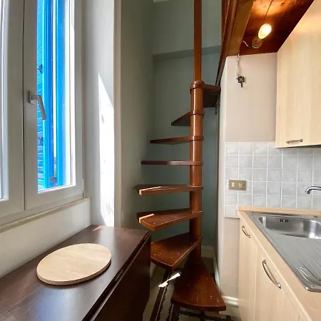 Sea View Cozy Balcony